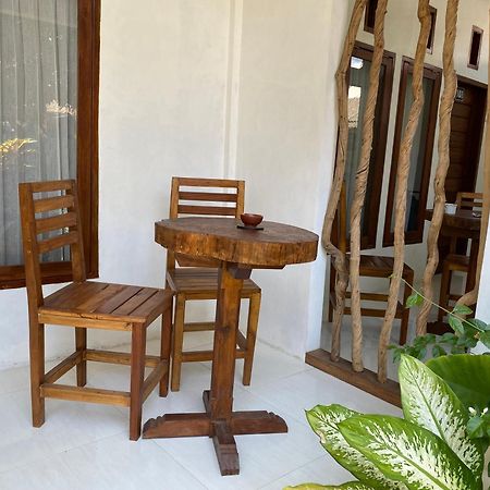 Mango Room Mandalika Kuta  ภายนอก รูปภาพ