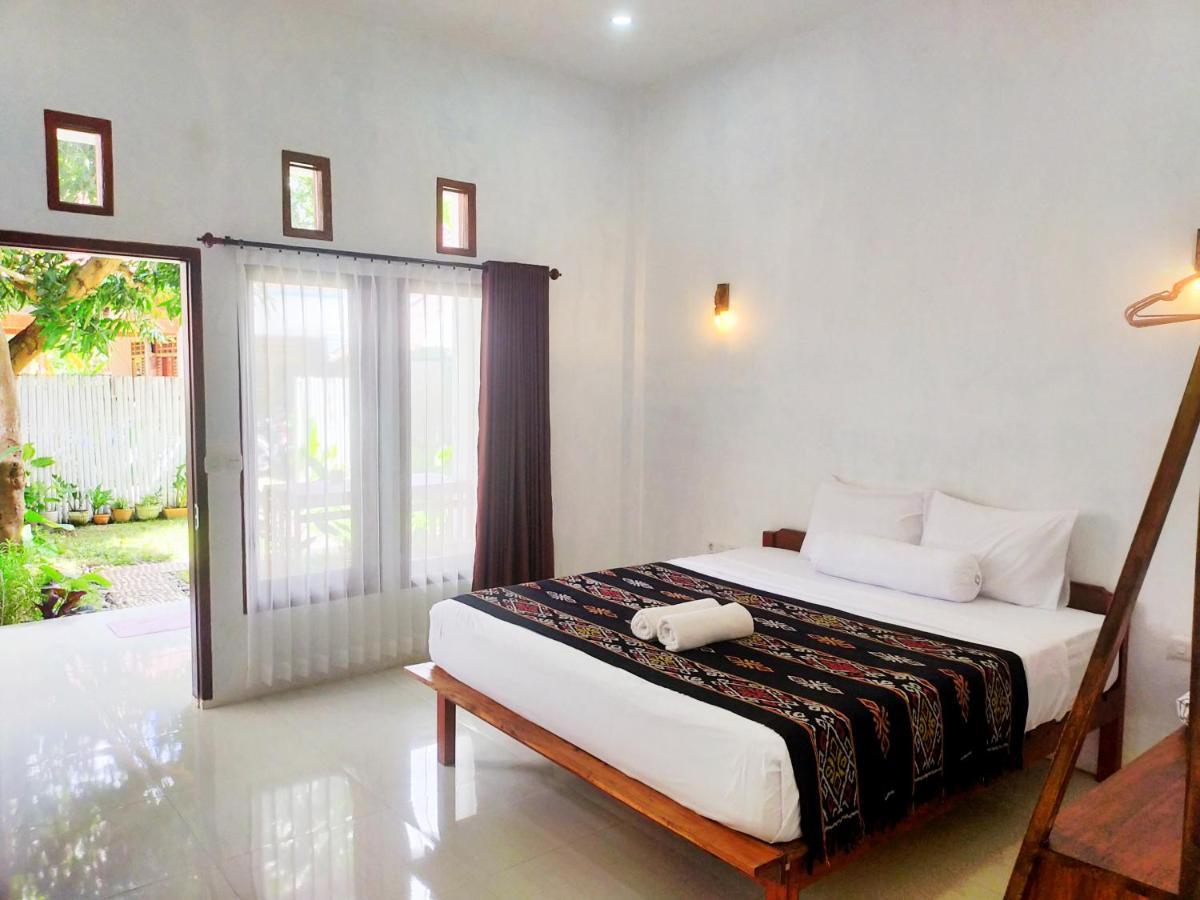 Mango Room Mandalika Kuta  ภายนอก รูปภาพ