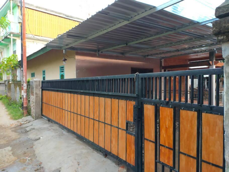 Mango Room Mandalika Kuta  ภายนอก รูปภาพ